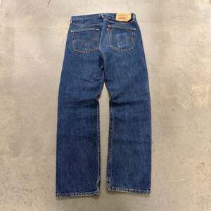 Vintage Style Levi’s 501 Dark Wash Straight Leg Jeans W32 L32